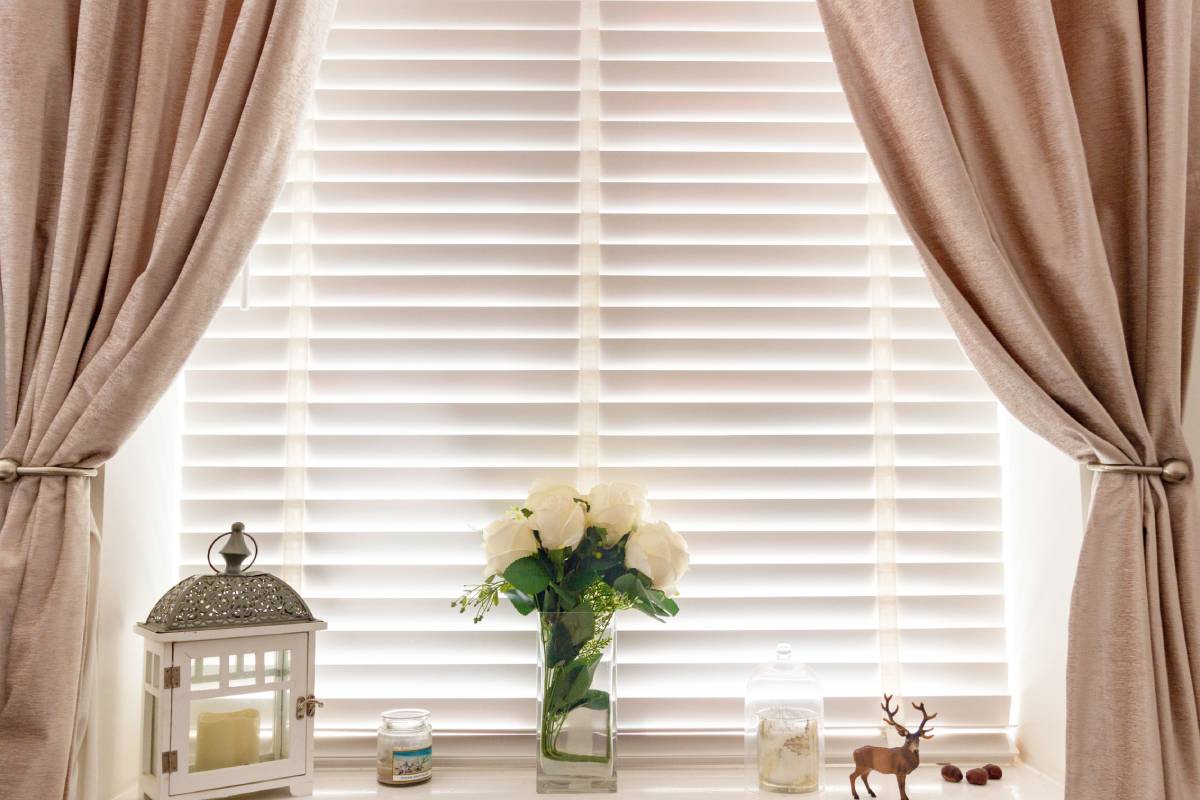  Living room blinds and curtains in a living room near Huntington Beach, CA